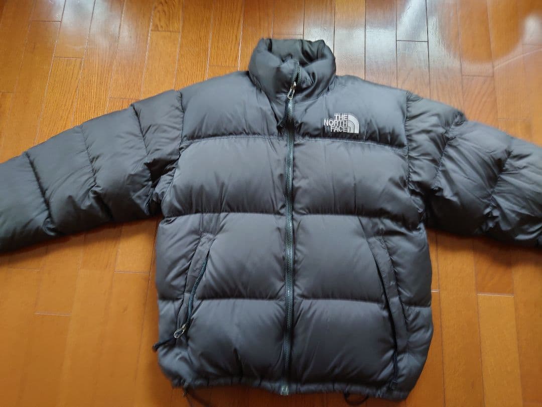 ノースフェイス.ヌップシダウンジャケット　 Ｌサイズ(ガンメタグレー)