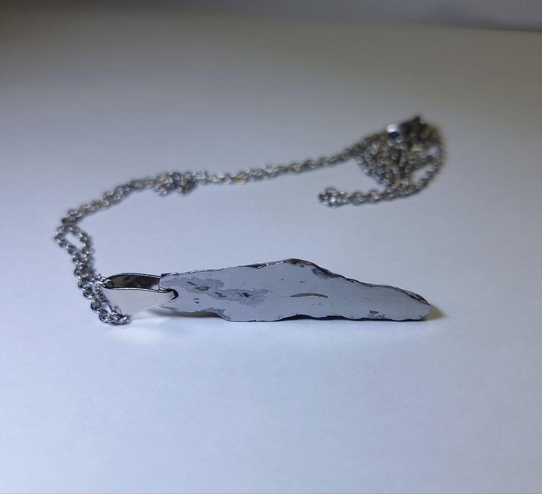 ドロニノ隕石 ネックレス 鉄隕石