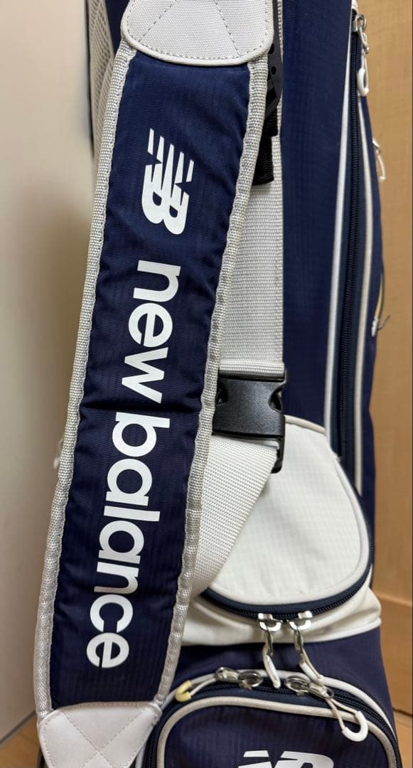 美品★ニューバランス★スタンドキャディバッグ★ゴルフ★ゴルフバッグ★アスリート