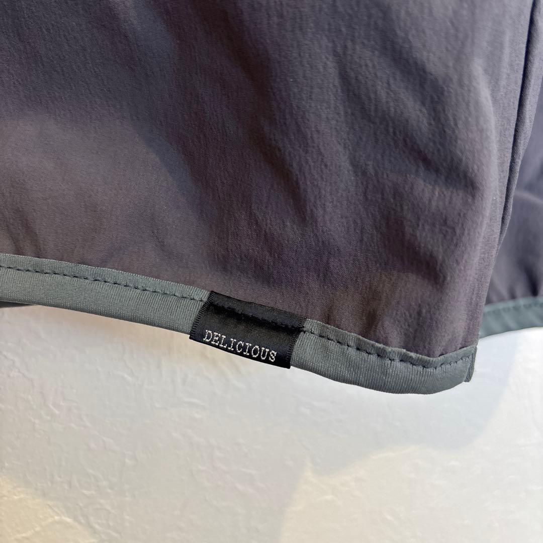 DELICIOUSデリシャス　アーバンプルオーバー　ジャケット