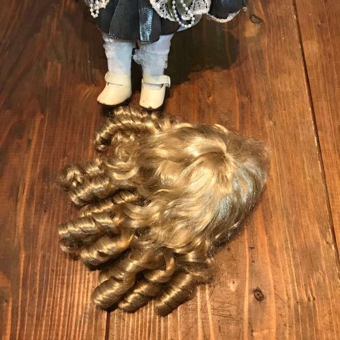 美品　ドール　ヴィンテージ　西洋人形　丁寧なつくり　表情が可愛いらしい