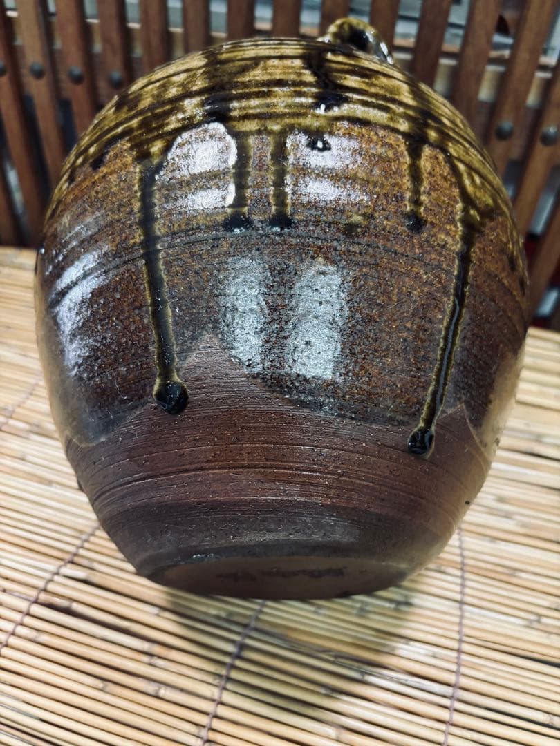 投売りの半額にしました。 超珍品 島田の 志戸呂焼き( 祖母焼 )希少陶器の壺
