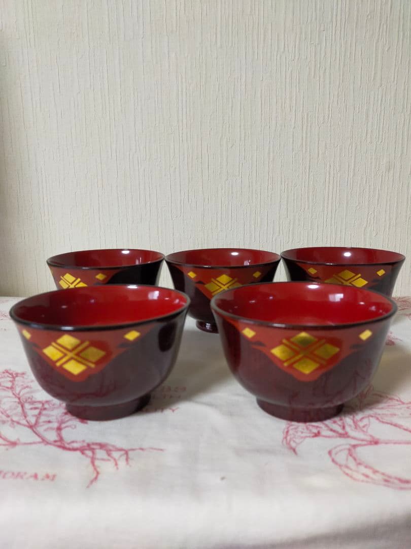 秀衡塗　羽反椀　ゆり型椀