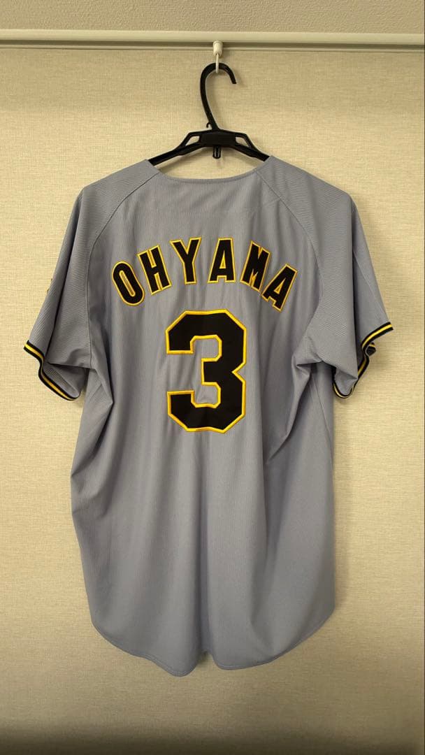 阪神タイガース　大山悠輔選手　レプリカユニフォーム　Oサイズ