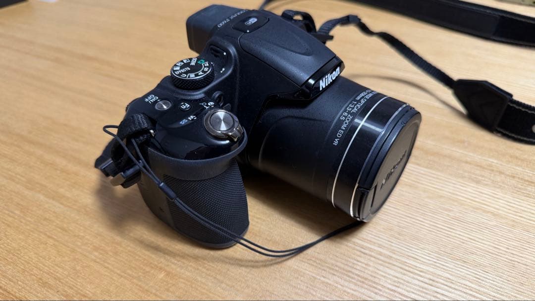 Nikon Coolpix 60倍ズームデジタルカメラ