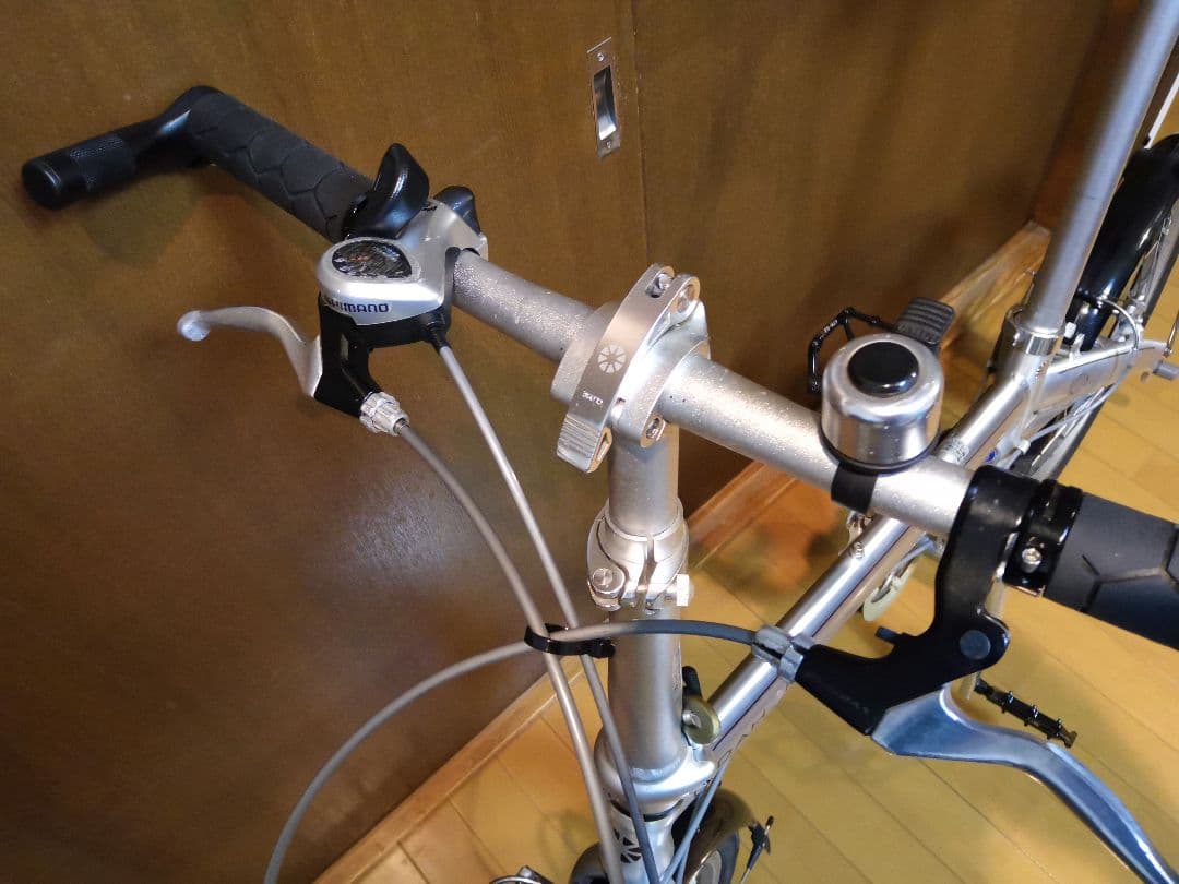 DAHON route ダホン ルートシルバー ～6月7日(土)迄