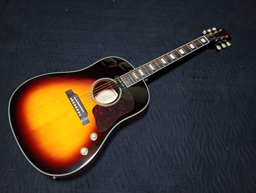 ビートルズ・J-160Eモデル エレアコギター