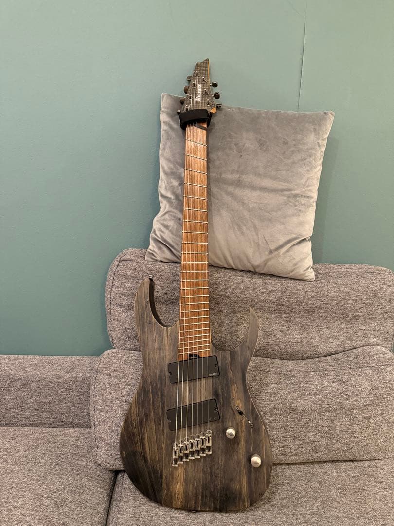 (限定価格金曜日まで)Ibanez RGIF7-BKS 7弦Iron Label