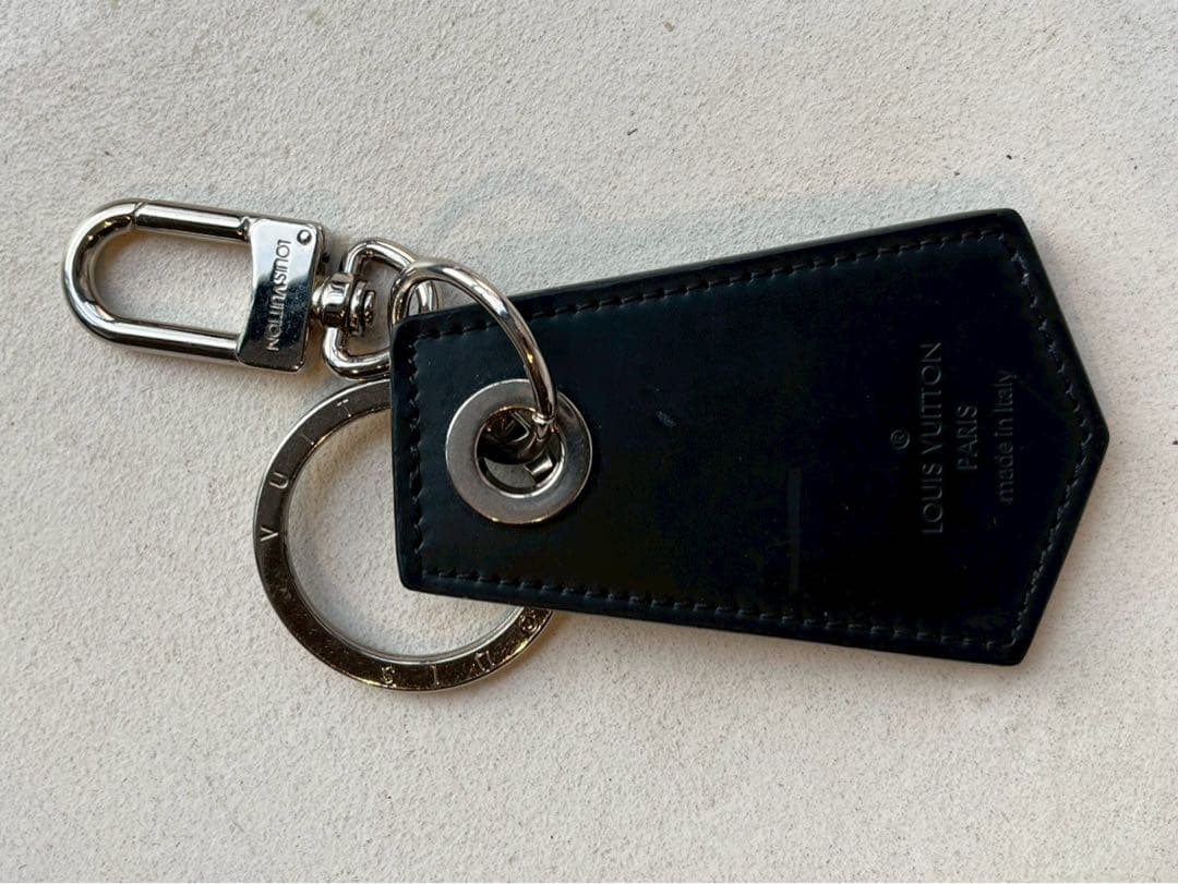 【極美品】ルイヴィトン　キーホルダー　ネオ LV クラブモノグラム　エクリプス