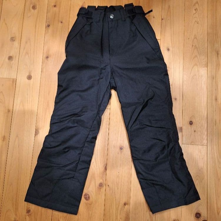 【新品未使用】サイズ調整可 スノーボード スキーウェア 上下セット 140cm