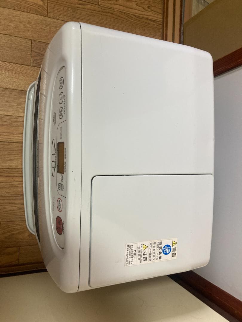 ★美品★9.0L■2019年製 ダイニチ　石油 ファンヒーターFW-D5619L