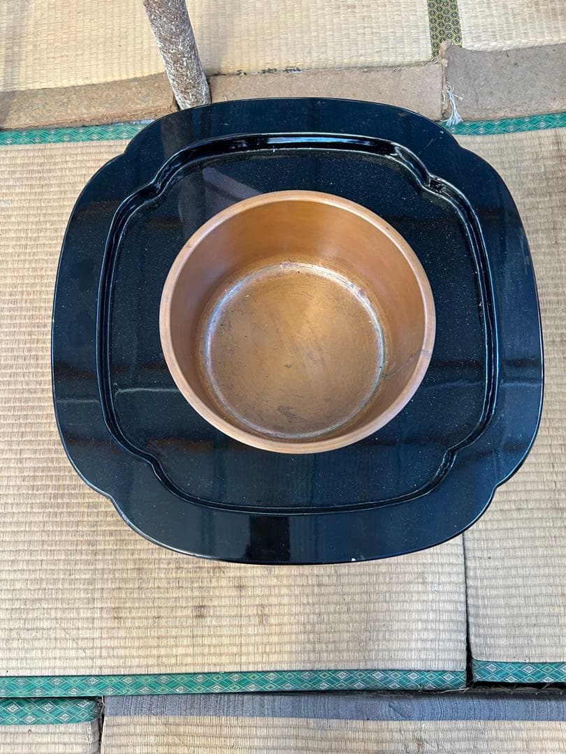 黒色漆器 四角形椀 金色装飾