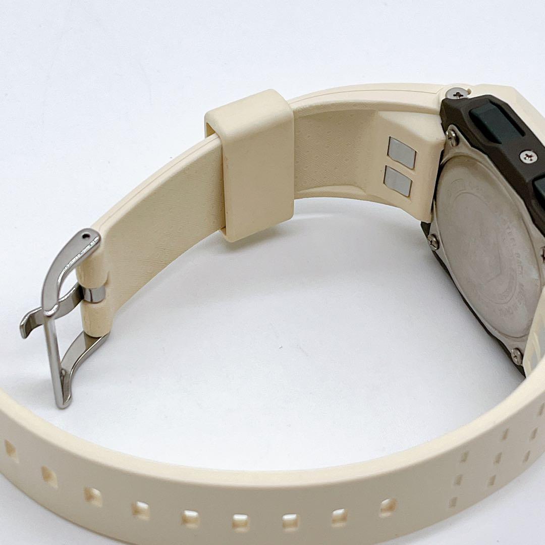 CASIO カシオ G-SHOCK G8100-1JF 腕時計 アイボリーy2k