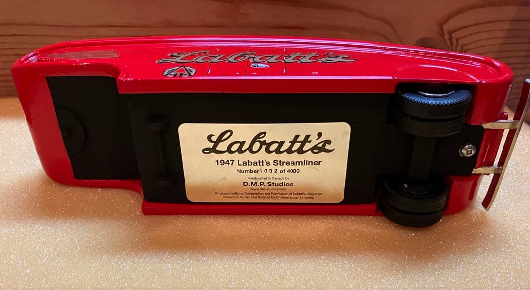 Labatt’s Streamliner 限定モデル No.1032/4000