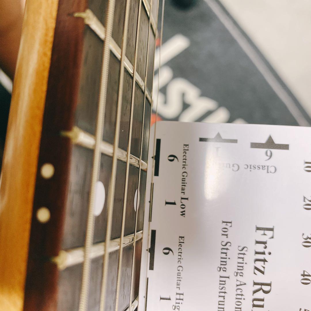 コンポーネント　エレキギター