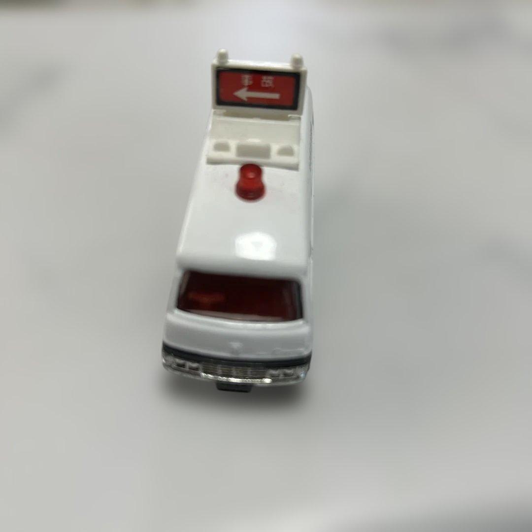 トミカ　ホビープロダクツ　ニッサン キャラバン　宮崎県警察学校　パトロールカー