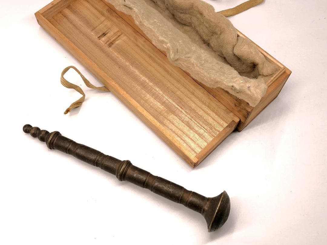 【 17世紀の乳棒 】フランス製　ANTIQUE グラインダー