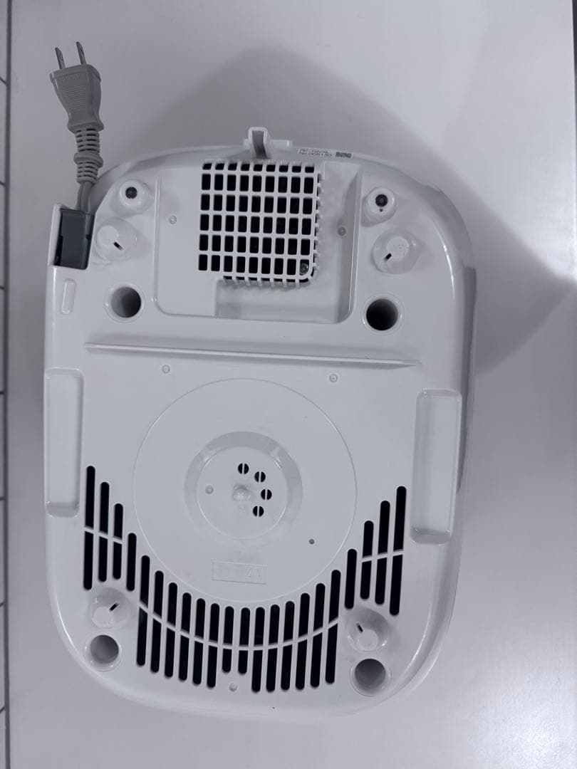 【リサ】東芝　RC-10VXL 真空圧力IHジャー炊飯器、5.5合炊き