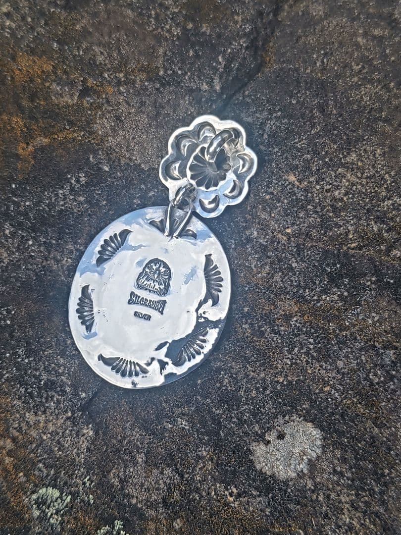 在庫処分! 最終値下げ! リポウズ スタンプワーク ハチタターコイズ ペンダント