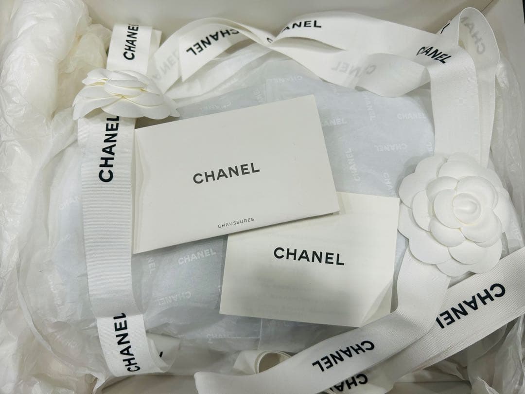 CHANEL ロゴローファー ブラック シャイニーカーフスキン　23㎝