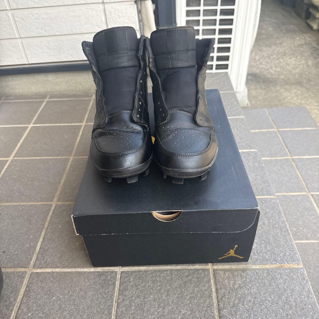 Nike ブラック ハイカット スパイク