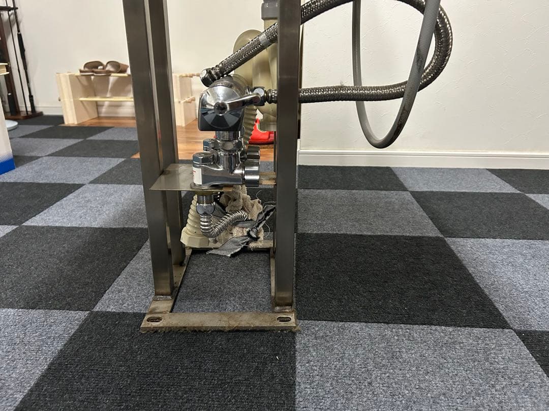 黒 スタイリングチェアとシャンプー台セット