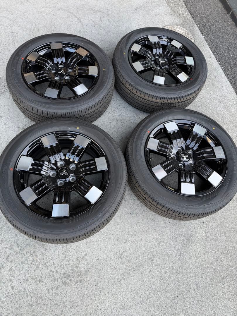 新車外しデリカD5 18インチ ブラックシルバー ホイールセット 4本