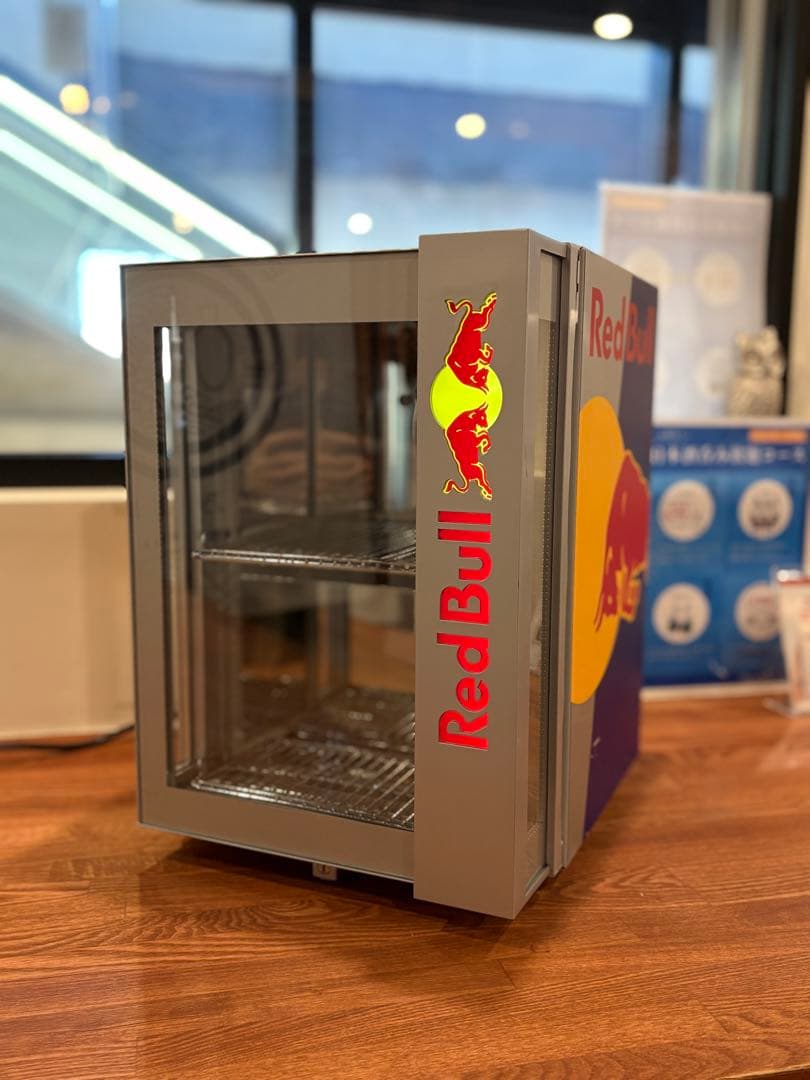 Red Bull コンパクト冷蔵庫