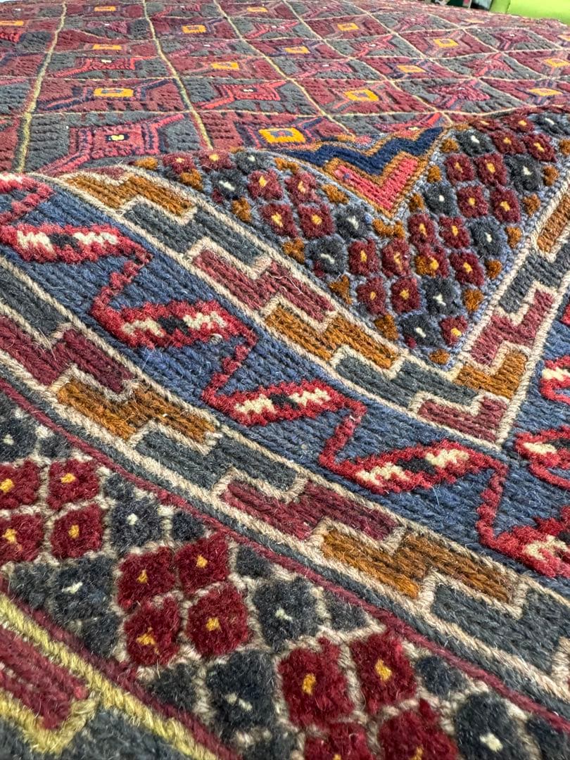 アフガニスタン手織り絨毯 スーパーファイン マシュワニ産 ラグ