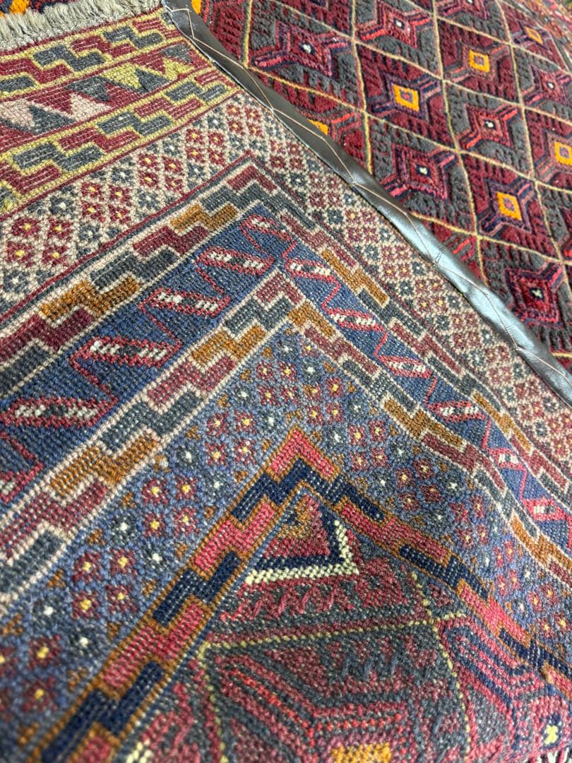 アフガニスタン手織り絨毯 スーパーファイン マシュワニ産 ラグ