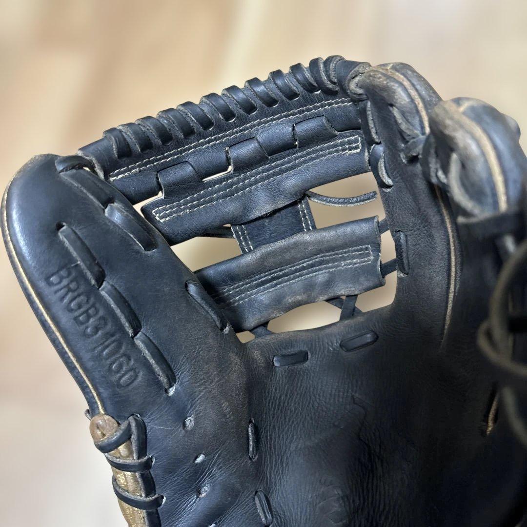 ZETT 軟式グローブ 黒 ゴールドアクセント
