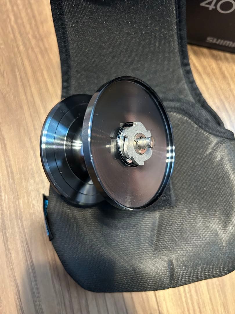 シマノ オシアジガー4000HG 純正スプール付き　ライン付き　新品