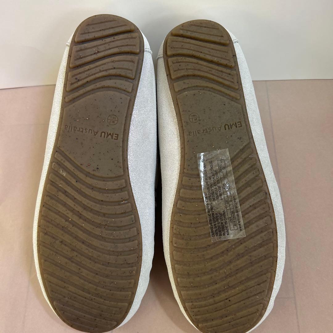 【お値下げ】 EMU モカシンシルバー 24㎝未使用