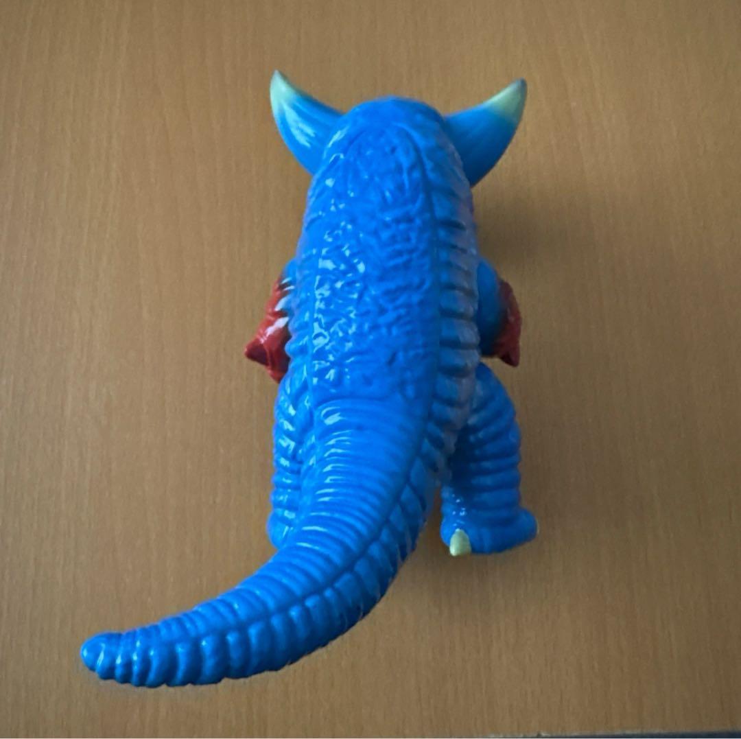 ウルトラマン怪獣　Artverse アートソフビシリーズ　ゴモラ　海外限定