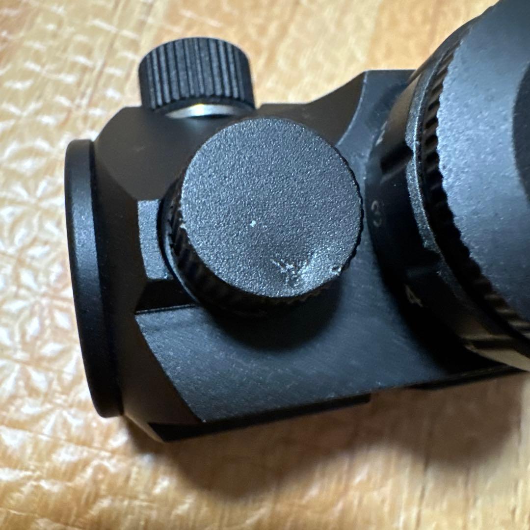 ノーベルアームズ　COMBAT T1 EVO ドットサイトです