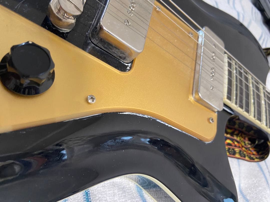 Rivolta Guitars COMBINATA VII/Tor •Black