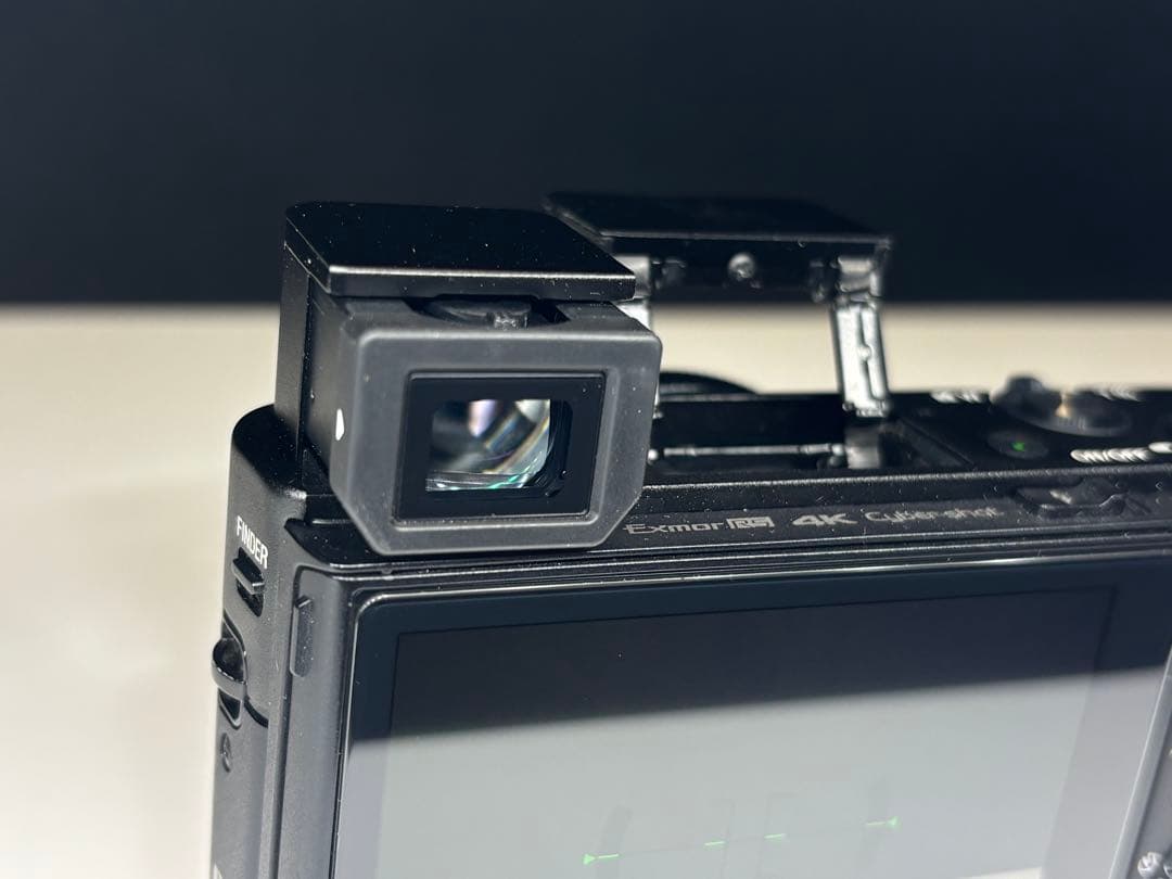 デジタルカメラ SONY Cyber-shot RX100M5A