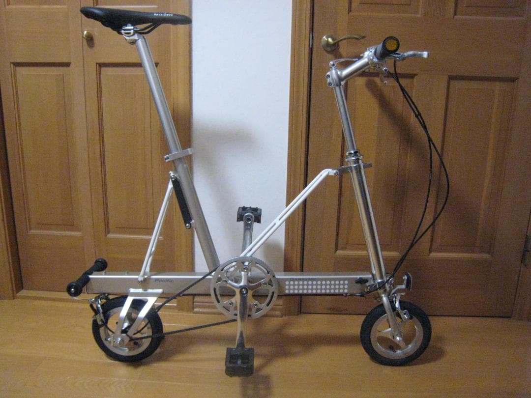 【程度良】キャリーミー(Carry me) ８インチ折りたたみ自転車 シルバー