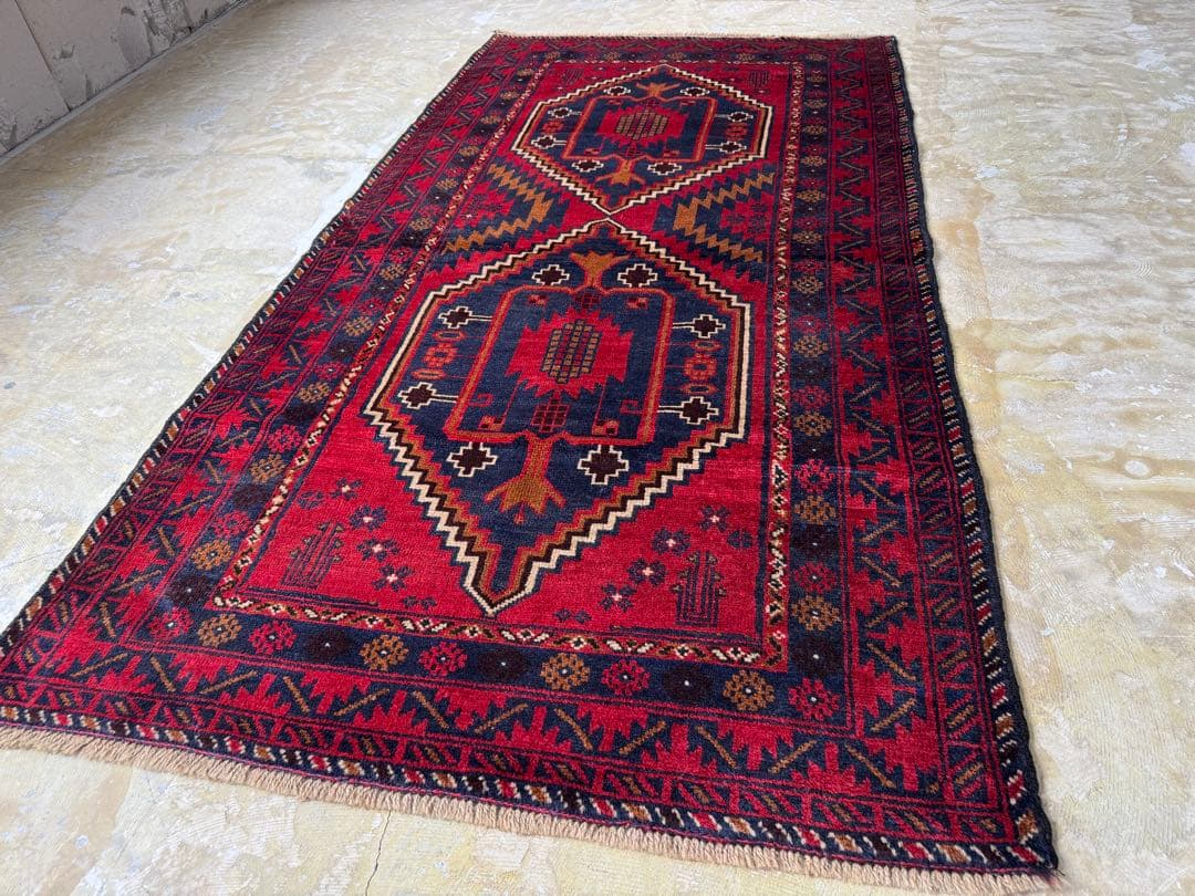 トライバルラグ ヴィンテージ家具 218×114cm 手織り 絨毯 カーペット