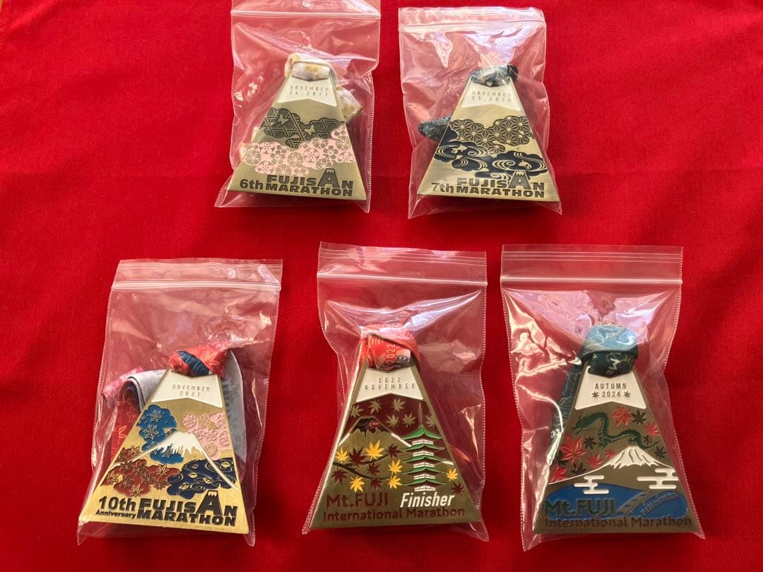 富士山マラソン 完走メダルセット、フィニッシャーメダル５個セット(立つタイプ)