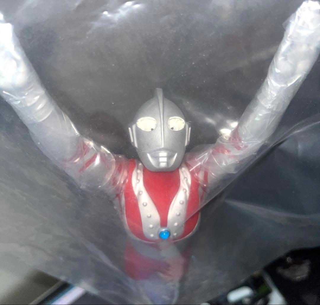 レア ウルトラマン ゾフィー フィギュア 飛んでるウルトラマン