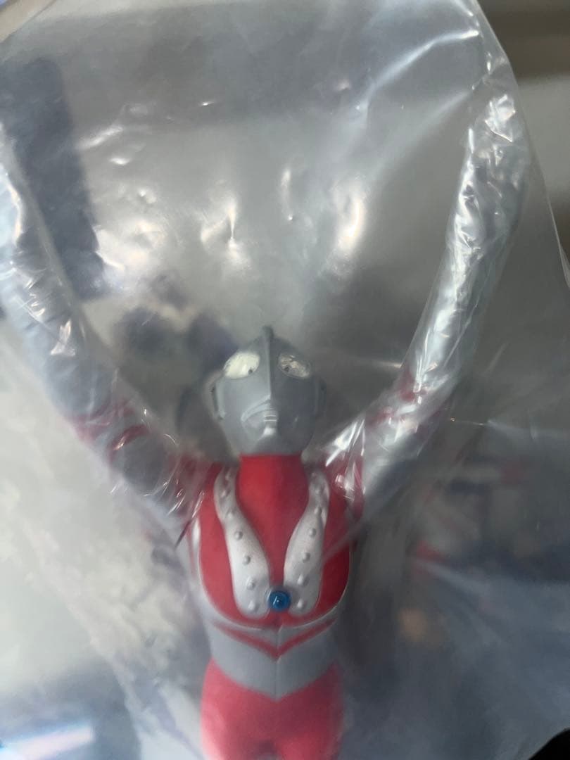 レア ウルトラマン ゾフィー フィギュア 飛んでるウルトラマン