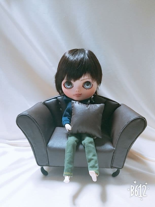 ブライス　リカちゃん　ドルフィー　ドール用　ミニチュアソファー出品参考画像