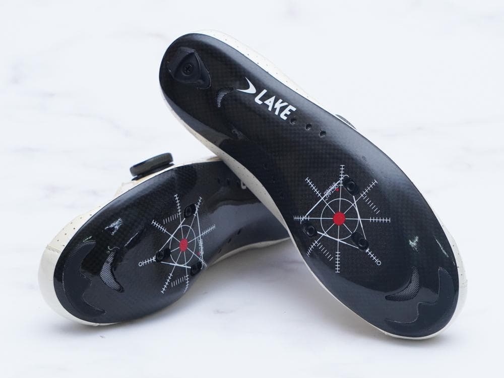☆新品未使用☆ LAKE CX301 ホワイト 40.5ノーマル幅 軽量294g