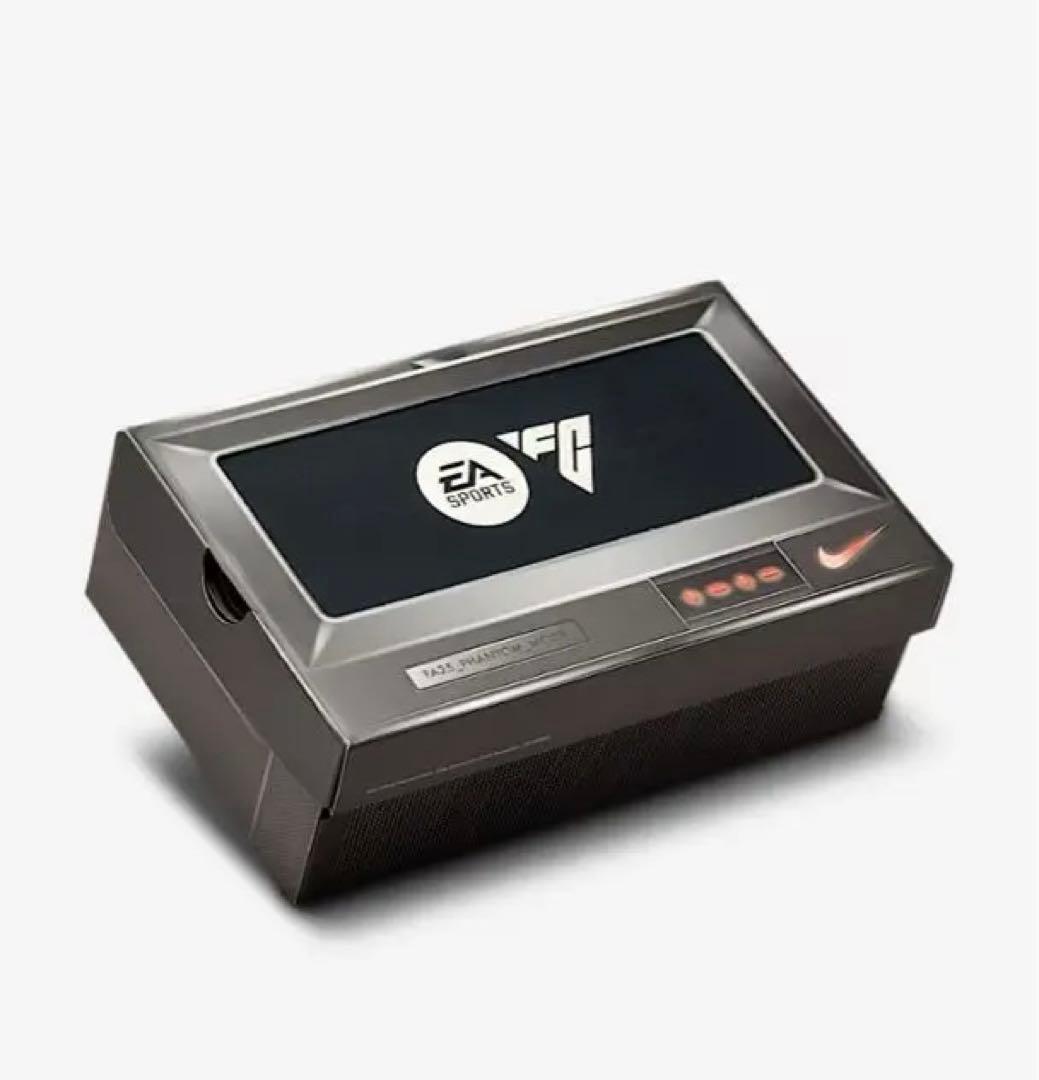 ナイキ ファントム 6 NIKE PHANTOM 6 EA SPORTS