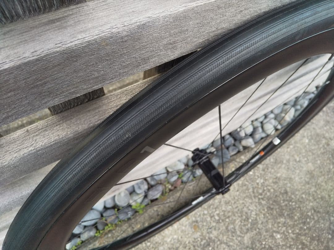 GIANT SLR1 42 DISC Hookless カーボンホイール