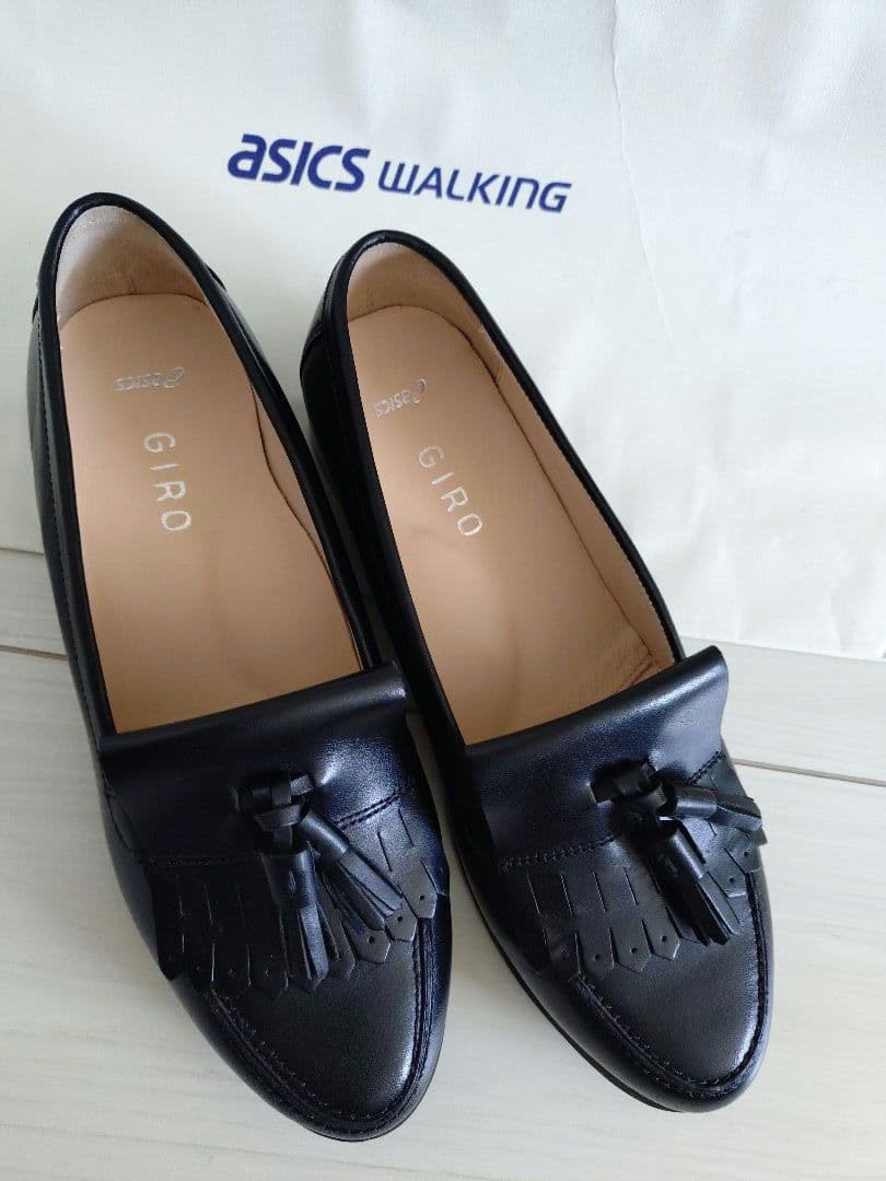 ASICS GIRO 本革キルト付 タッセルローファー 24cm 極美品