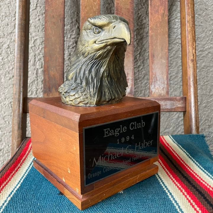 貴重！アメリカヴィンテージ　カリフォルニア西海岸イーグル鷹の置物アンティーク