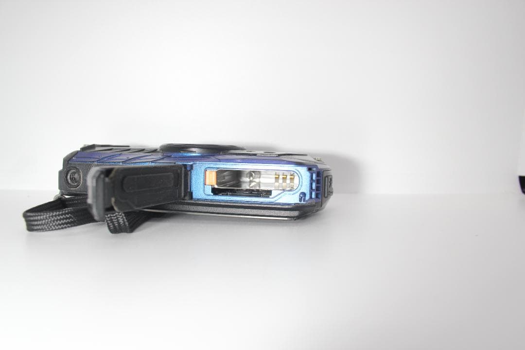 RICOH WG-40w コンパクトデジタルカメラ　青　ブルー　完動品　返品保証