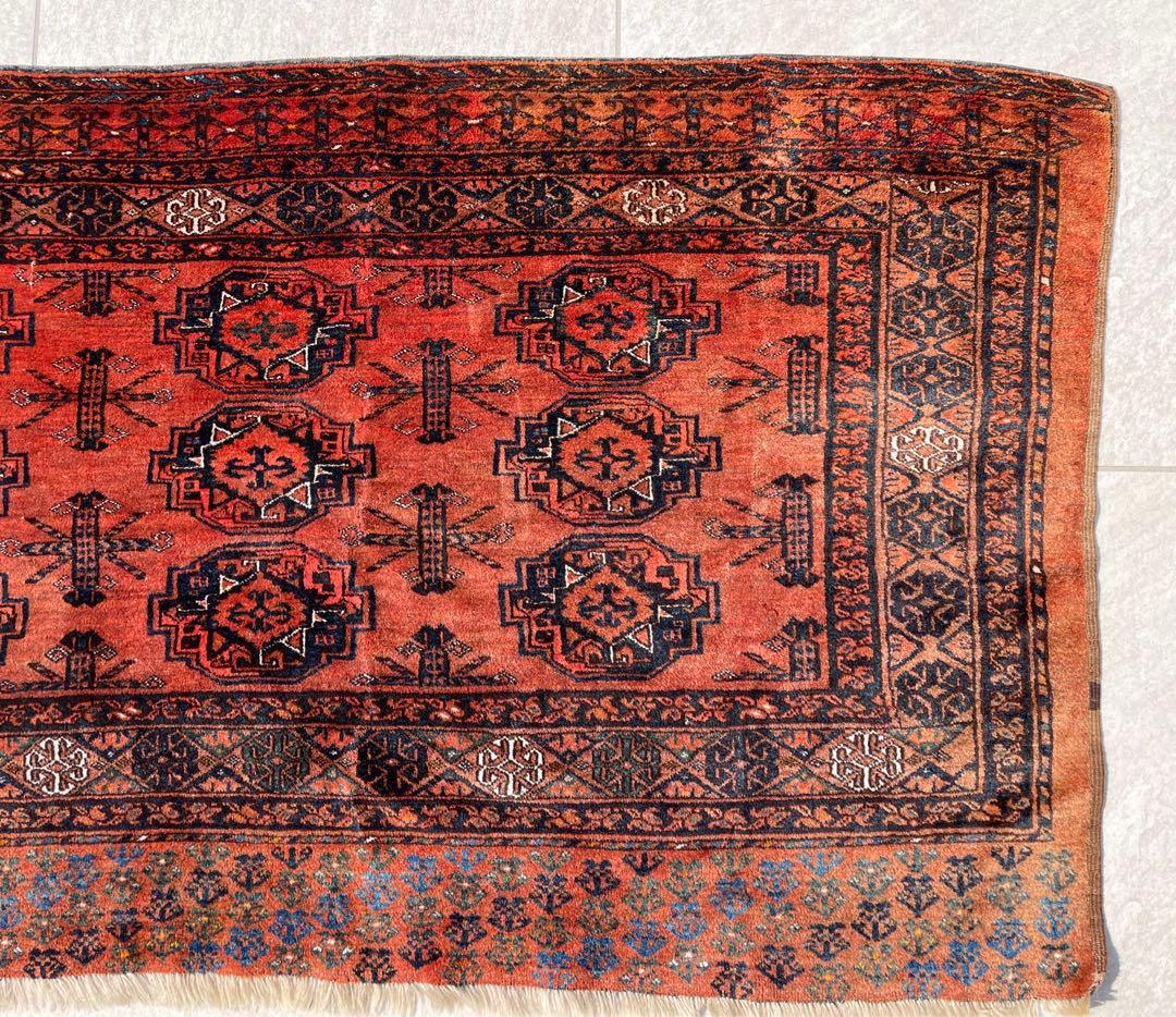 セミアンティーク　トルクメン エルサリ族　トライバルラグ　絨毯